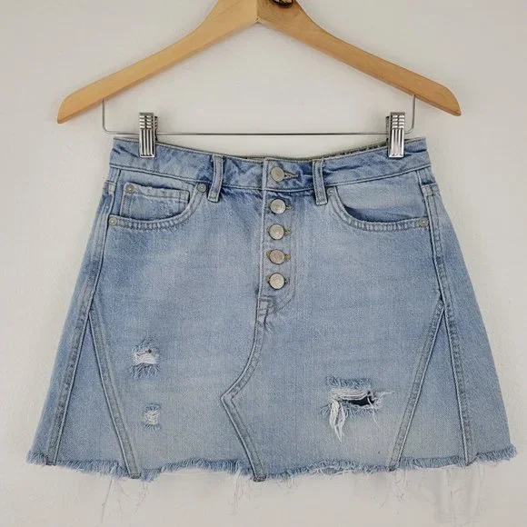 Free People We The Free Button Fly Denim Distressed Mini Skirt Si… - Picture 9 of 14